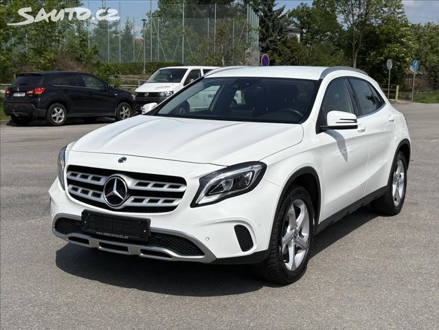 Mercedes GLA